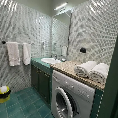 Sun Tower Aparthotel 3*